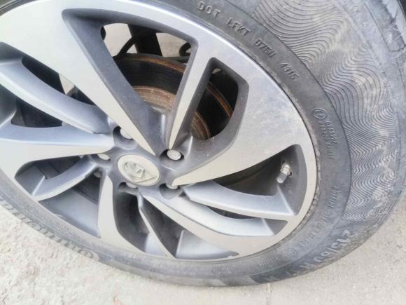 [深圳·粤L] 二手宝骏宝骏5602015款 1.8L 手动豪华型