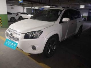 丰田RAV4荣放2013款特享版2.4L手动四驱尊崇