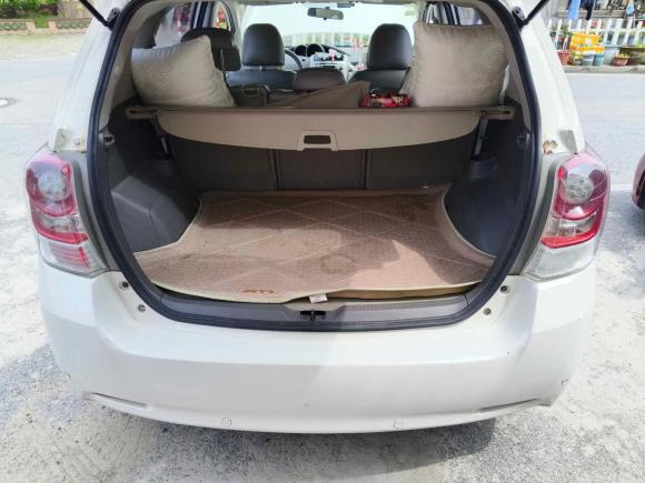 [上海·沪C] 二手丰田逸致2011款 180E CVT精英版