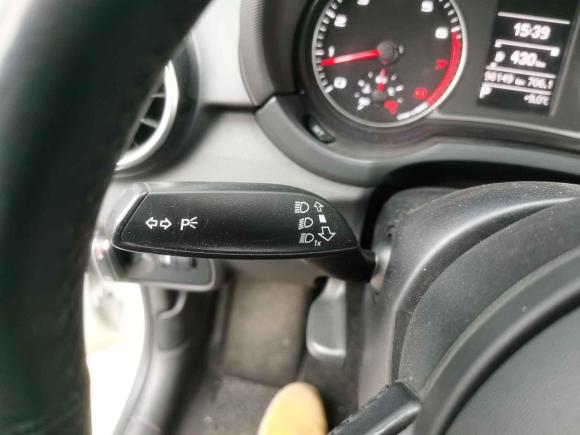 [武汉·鄂A] 二手奥迪奥迪A12016款 30 TFSI Sportback Design风尚版