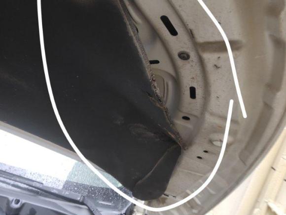 [南昌·赣A] 二手奔腾奔腾B502016款 1.6L 手动豪华型