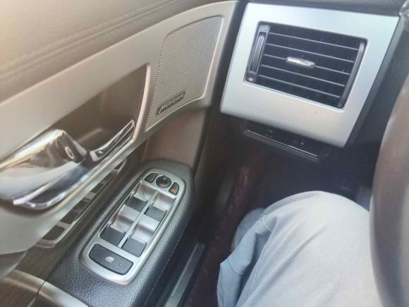 [金华·浙G] 二手捷豹捷豹XF2014款 XF 3.0 SC 豪华版