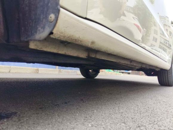 [济南·鲁A] 二手大众朗逸2013款 改款经典 1.6L 手动风尚版