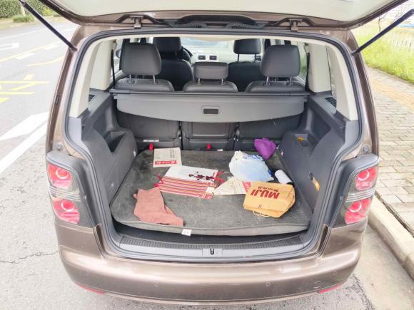 [无锡·苏E] 二手大众途安2013款 1.4T DSG舒适版5座