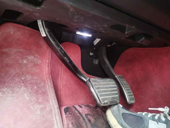 [北京·京E] 二手路虎揽胜运动版2018款 3.0 SC V6 HSE DYNAMIC