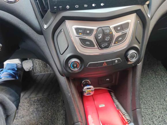 [上海·沪C] 二手奇瑞艾瑞泽52016款 1.5L 手动领潮版