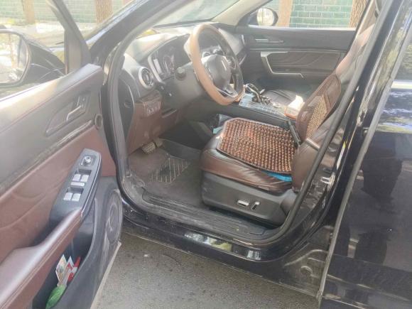 [武汉·鄂A] 二手魏牌魏牌 VV52019款 1.5T 两驱颜先锋