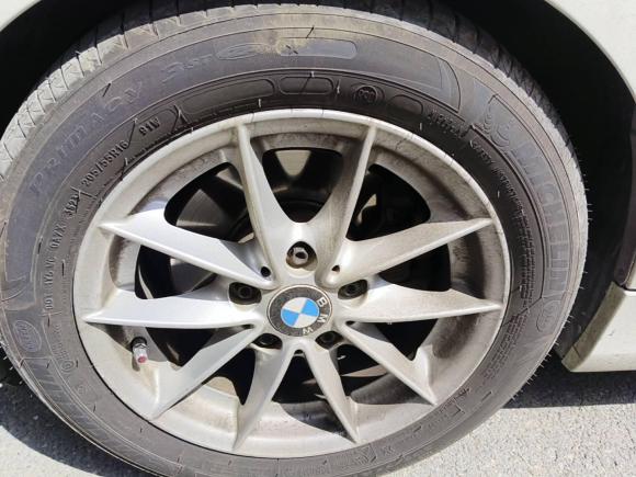 [济南·鲁A] 二手宝马宝马1系2011款 120i 双门轿跑车