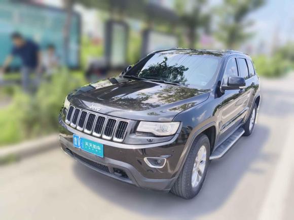 Jeep大切诺基2014款 3.6L 舒适导航版「青岛二手车」「天天拍车」