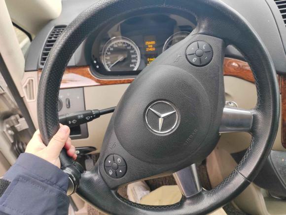 [嘉兴·浙A] 二手奔驰唯雅诺2013款 3.0L 舒适版