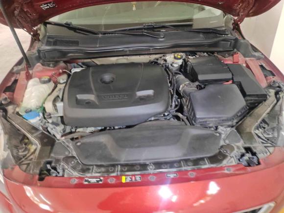 [武汉·鄂A] 二手沃尔沃沃尔沃V402017款 T3 智逸版