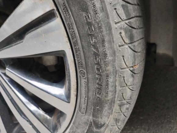 [上海·沪C] 二手荣威荣威RX52019款 20T 两驱自动4G互联铂金版