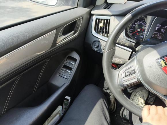 [台州·浙J] 二手荣威荣威RX52016款 20T 两驱自动互联网智享版