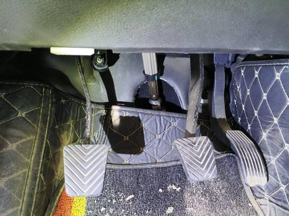 [义乌·浙G] 二手猎豹汽车猎豹CS92017款 1.5L 手动风尚型