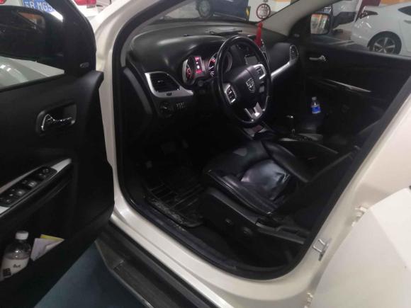 [无锡·苏B] 二手道奇酷威2013款 2.4L 两驱尊尚版