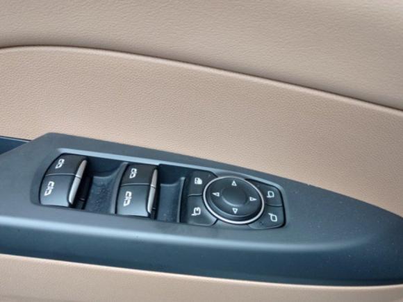 [上海·沪F] 二手别克别克GL82020款 ES陆尊 653T 尊享型