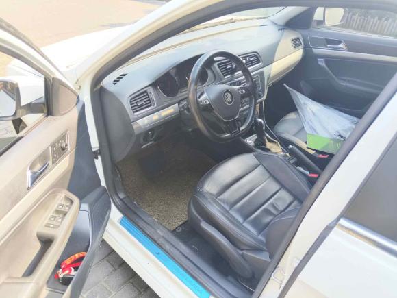 [上海·沪C] 二手大众朗行2017款 180TSI DSG舒适版