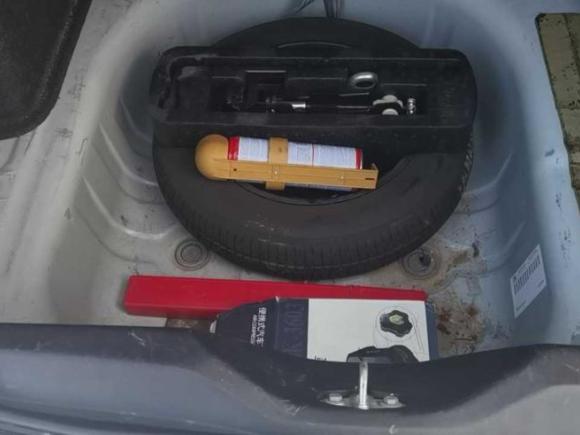 [佛山·粤E] 二手雪佛兰赛欧2013款 三厢 1.4L AMT优逸版