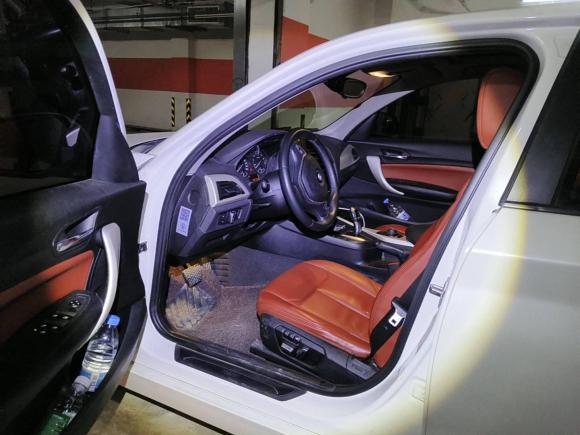 [上海·苏F] 二手宝马宝马1系2015款 120i 领先型