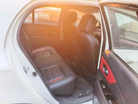 [武汉·鄂A] 二手哈弗哈弗H12015款 1.5L AMT都市型