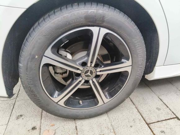 [杭州·赣E] 二手奔驰奔驰A级2023款 A 200 L 时尚型