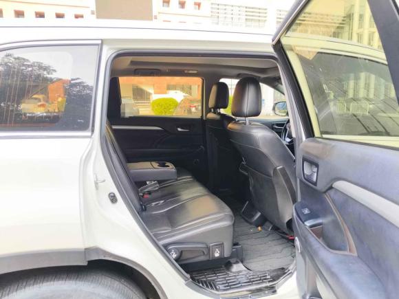 [佛山·粤E] 二手丰田汉兰达2015款 2.0T 四驱豪华版 7座