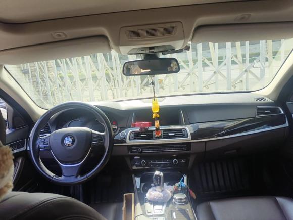 [上海·沪B] 二手宝马宝马5系2014款 525Li 豪华设计套装