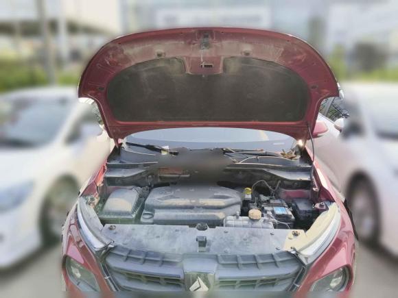 [广州·粤H] 二手宝骏宝骏5102017款 1.5L 手动时尚型