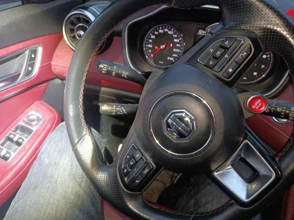 [苏州·苏U] 二手名爵名爵HS2019款 20T 自动两驱Trophy超跑版 国VI