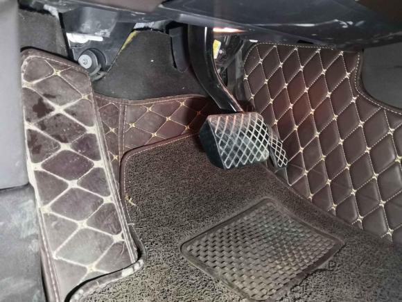 [西安·陕A] 二手大众途锐2011款 3.0TDI 柴油舒适型