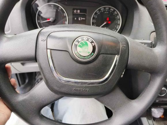 [义乌·浙G] 二手斯柯达明锐2013款 1.6L 手动逸杰版