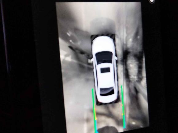 [上海·沪A] 二手荣威荣威i6 MAX新能源2020款 1.5T PHEV爽酷天幕智驾Supreme版