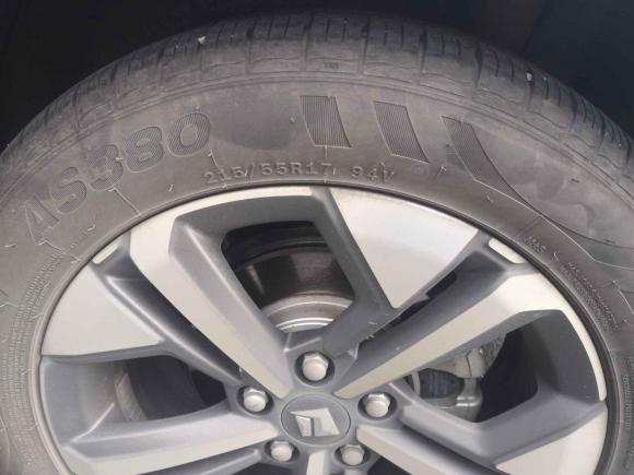 [杭州·浙A] 二手宝骏宝骏Valli2021款 1.5T 那曲繁星 CVT旗舰型