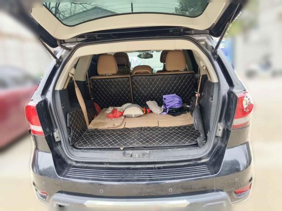 [南昌·赣G] 二手道奇酷威2013款 2.4L 两驱尊尚版