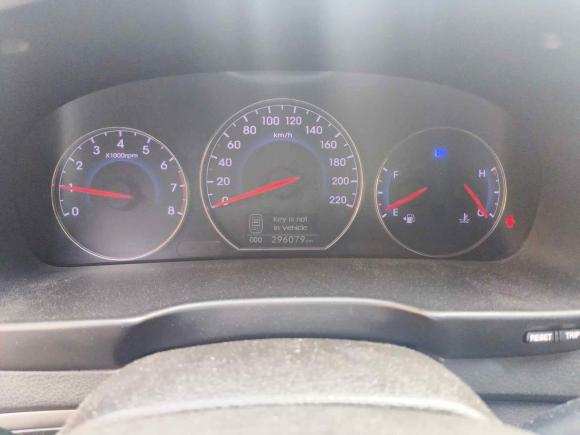 [上海·浙C] 二手现代胜达经典2010款 2.4 豪华版 七座四驱