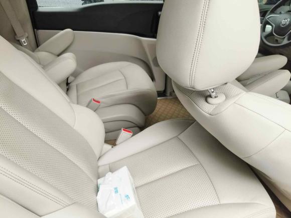 [深圳·粤B] 二手别克别克GL82020款 陆上公务舱 652T 舒适型