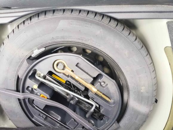 [常州·苏D] 二手标致标致5082012款 2.0L 自动天窗经典版