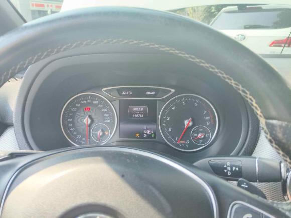 [青岛·鲁U] 二手奔驰奔驰B级2015款 B 200 时尚型