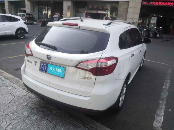 [常州·苏D] 二手启辰启辰T702015款 1.6L 手动睿行版