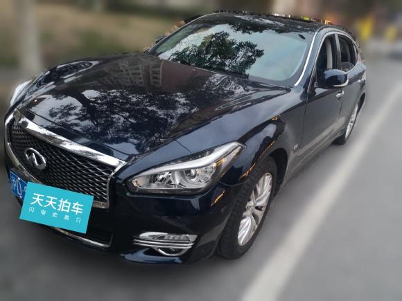 英菲尼迪英菲尼迪Q702019款 Q70L 2.0T 精英版 PLUS「上海二手车」「天天拍车」