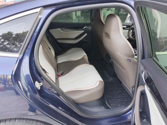 [深圳·粤A] 二手比亚迪秦PLUS2023款 冠军版 DM-i 120KM领先型