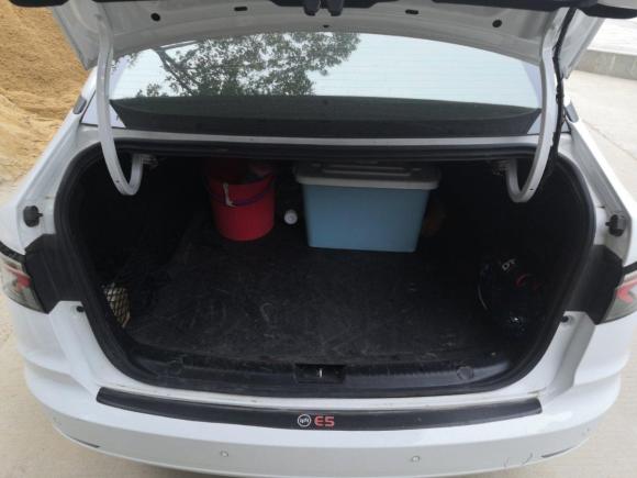 [合肥·皖A] 二手威马汽车威马E.52021款 500 即客行