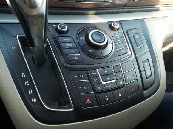 [无锡·苏B] 二手别克别克GL82014款 3.0L GT豪华商务豪雅版