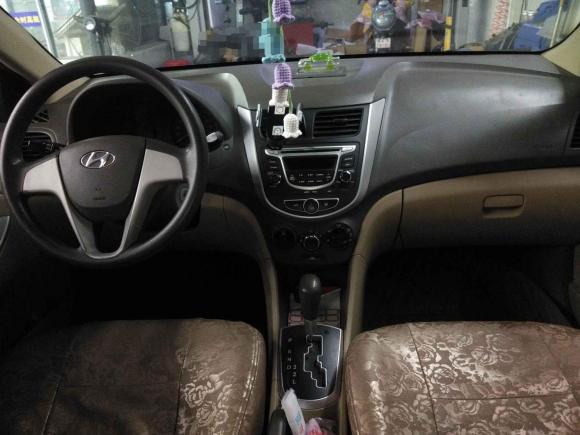 [南昌·赣A] 二手现代瑞纳2010款 三厢 1.4L 自动舒适型GS