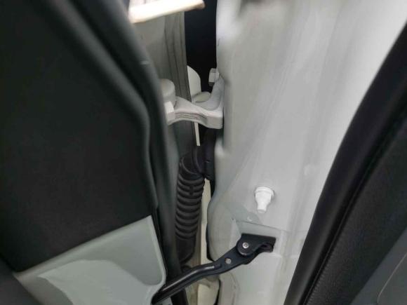 [温州·鲁B] 二手福特福克斯2013款 两厢经典 1.8L 自动基本型