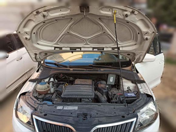 [苏州·苏U] 二手斯柯达昕锐2015款 1.6L 手动智选型