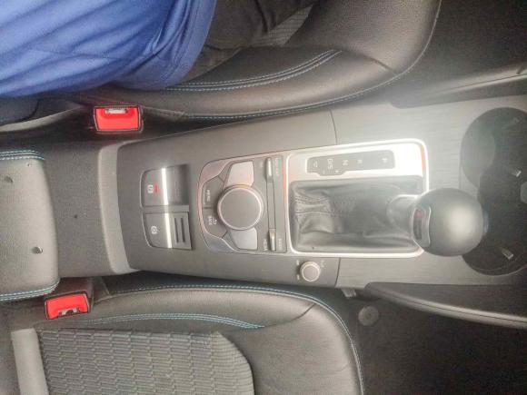 [义乌·浙G] 二手奥迪奥迪A32020款 Sportback 35 TFSI 时尚型 国VI