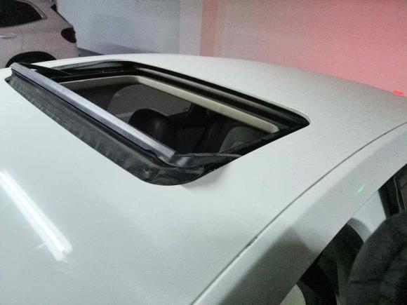 [济南·鲁J] 二手别克威朗2018款 三厢 15S 自动领先型