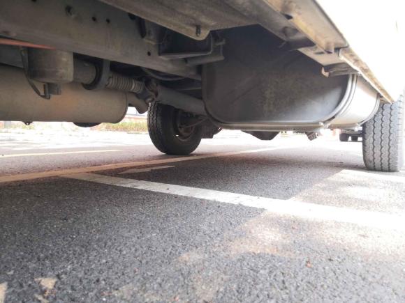 [无锡·苏B] 二手依维柯依维柯得意2009款 2.5T-A35 7座