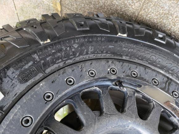 [西安·陕A] 二手Jeep牧马人2015款 2.8TD Sahara 四门舒享版